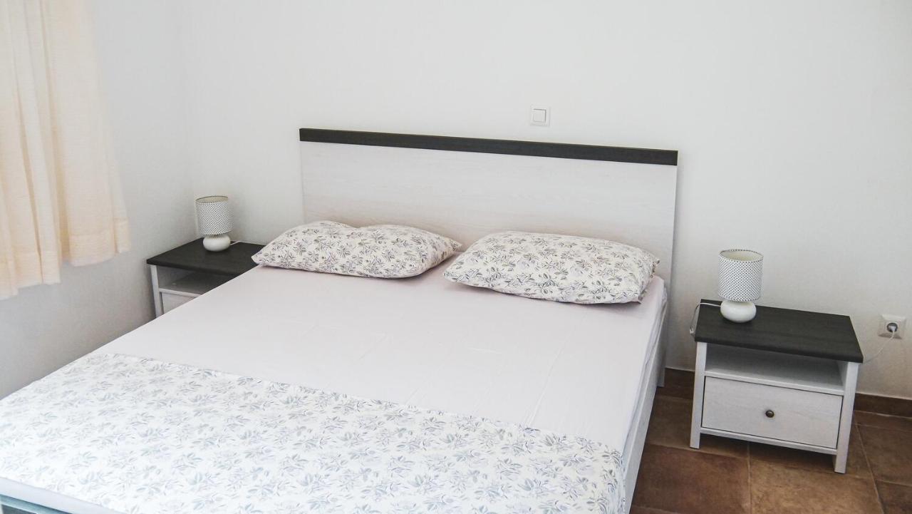 Fully Renovated One Bedroom Apartment With A Seaview - A Sevid Exterior foto