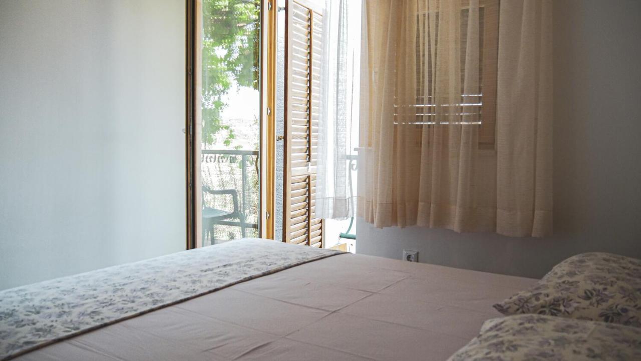 Fully Renovated One Bedroom Apartment With A Seaview - A Sevid Exterior foto